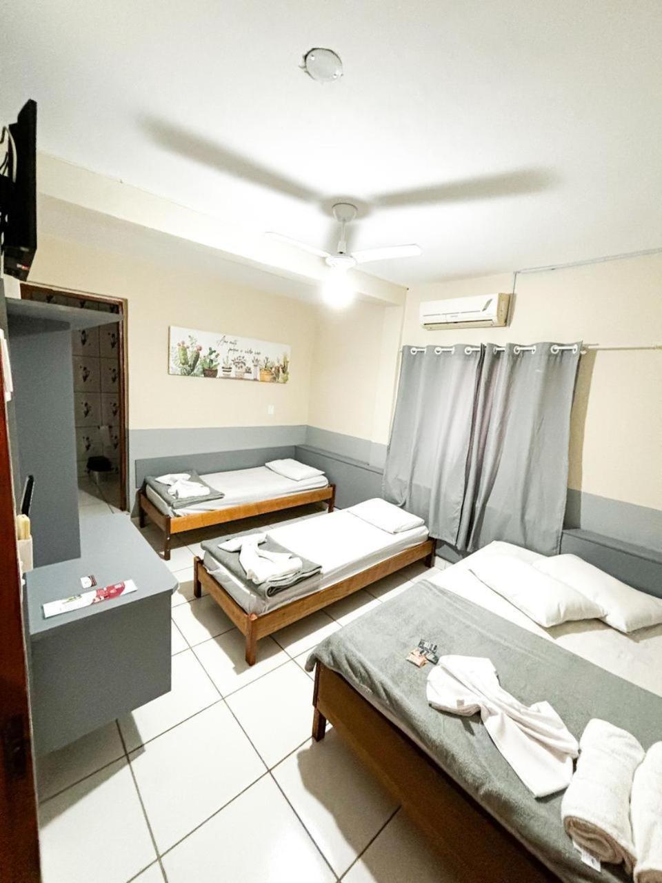 Parada Da Fe Hotel Aparecida (Sao Paulo)